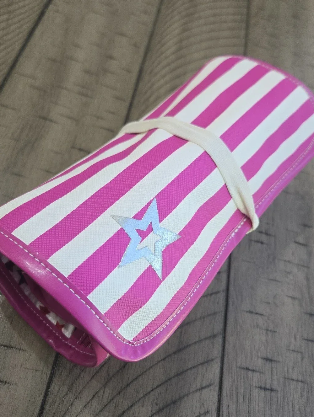 American Gril Rollup Travel Organizer